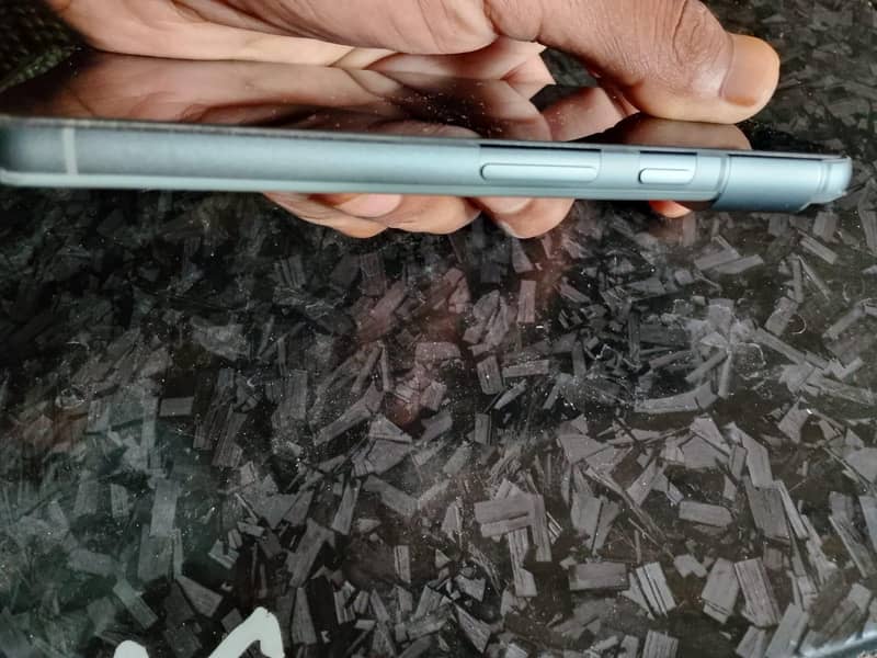 Google Pixel 8 3