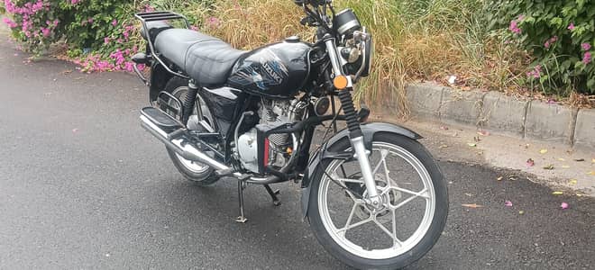 GS 150 SE SUZUKI