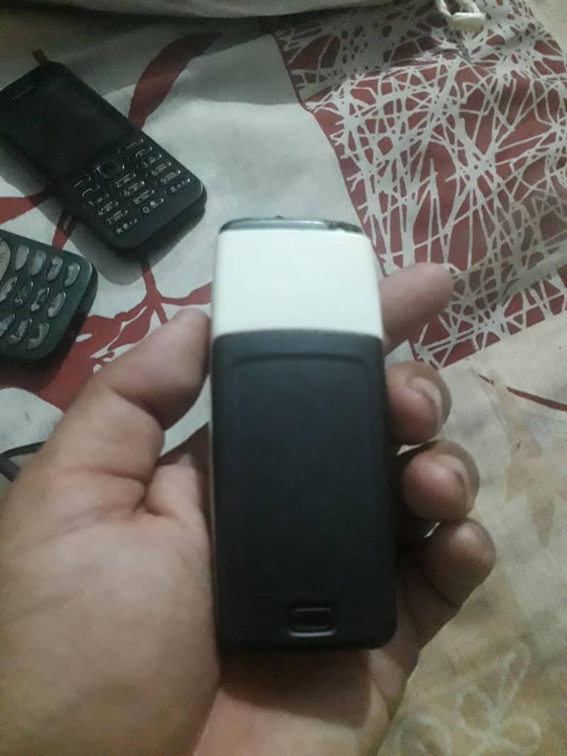 Nokia 1110 2