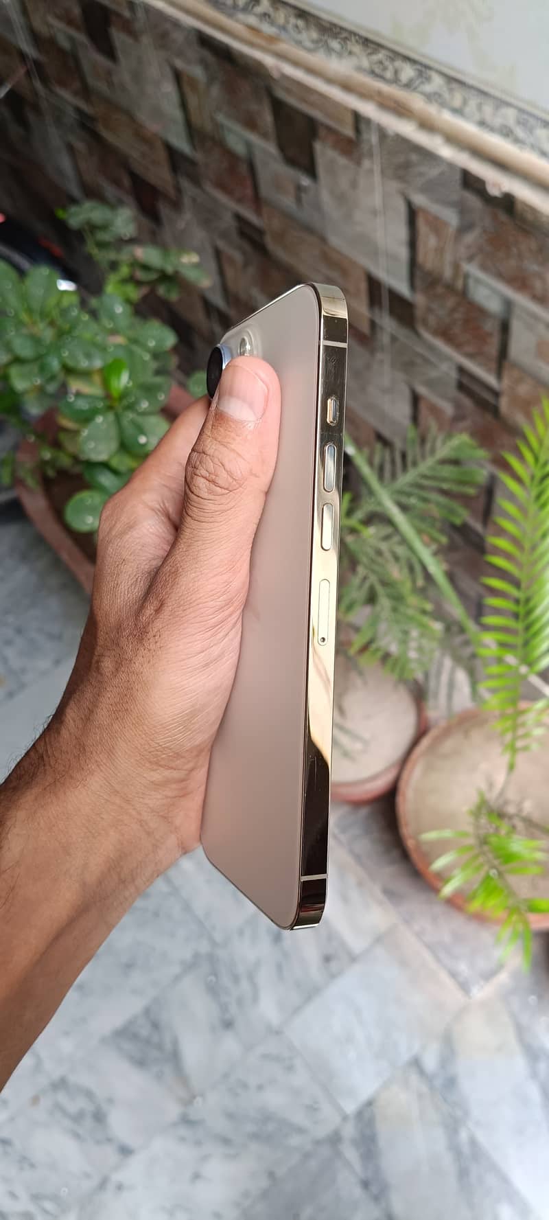 Apple iPhone 13 Pro Max 3