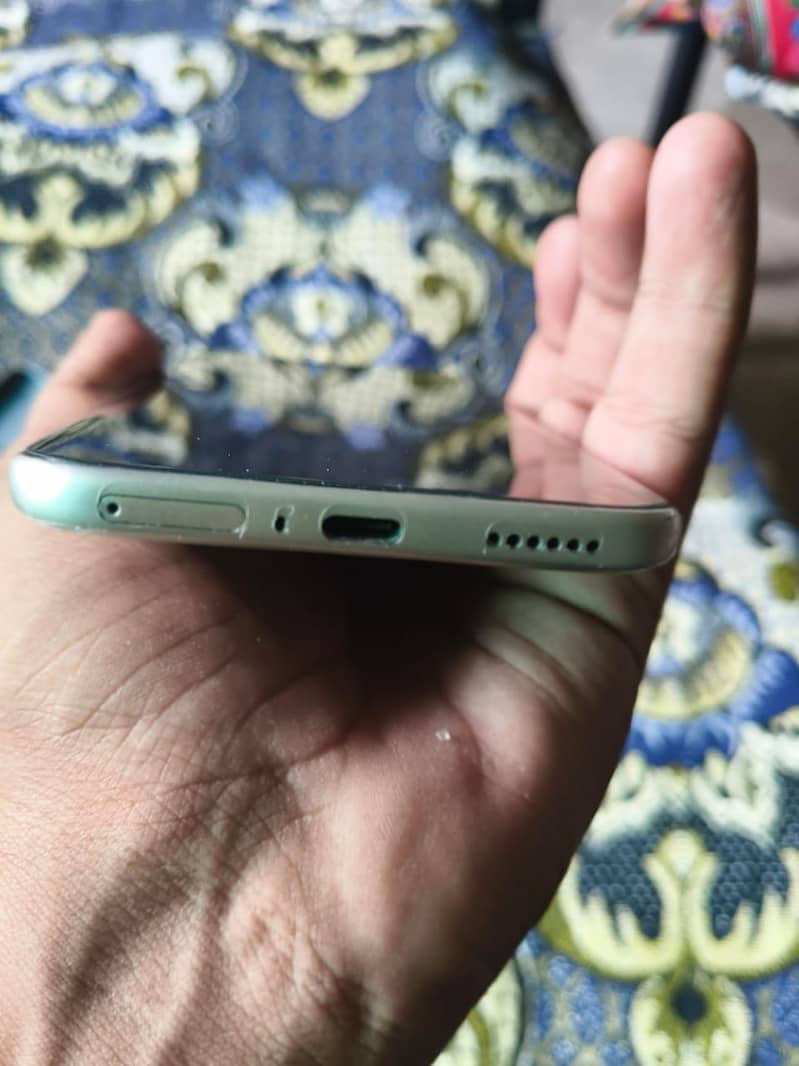Infinix Note 60 Pro edge 3
