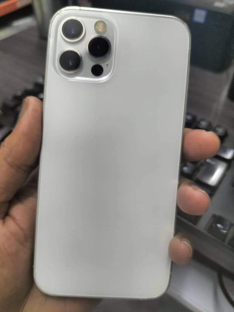 Apple iPhone 12 Pro 0