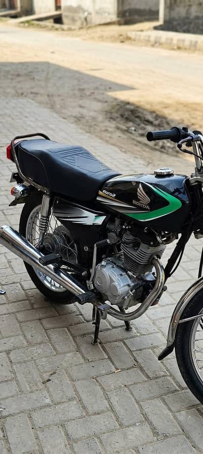 Honda CG 125 2014 Model