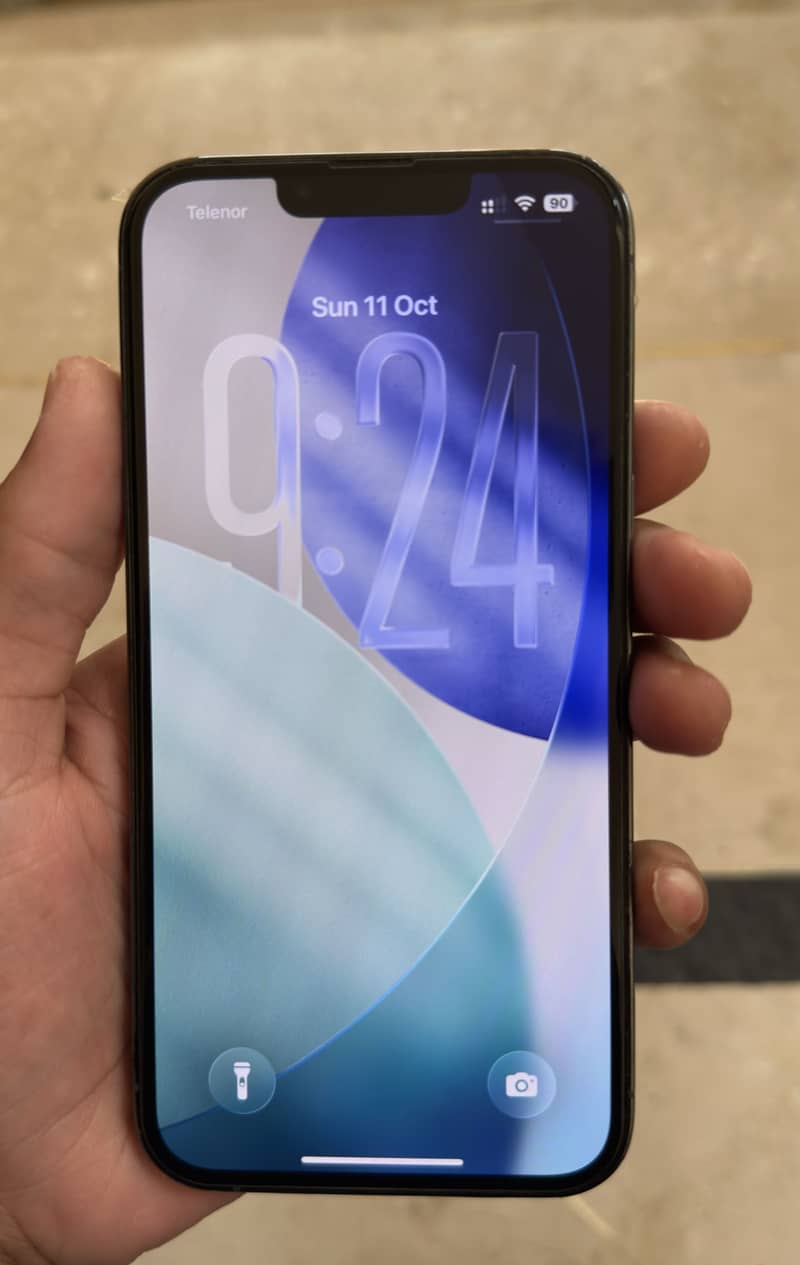 Apple iPhone 13 Pro 3