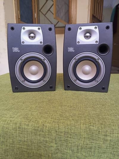 JBL bookshelf speakers