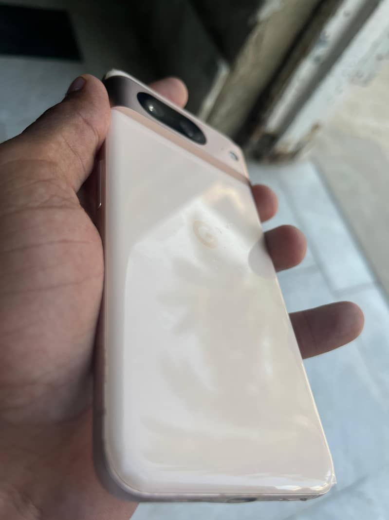 Google Pixel 8 0
