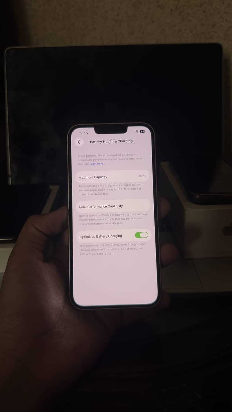Apple iPhone 14 7