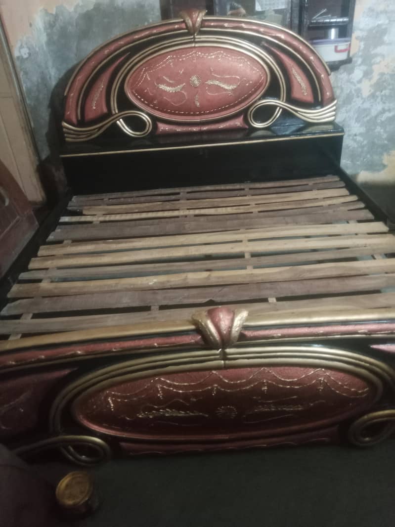 king size double bed 3