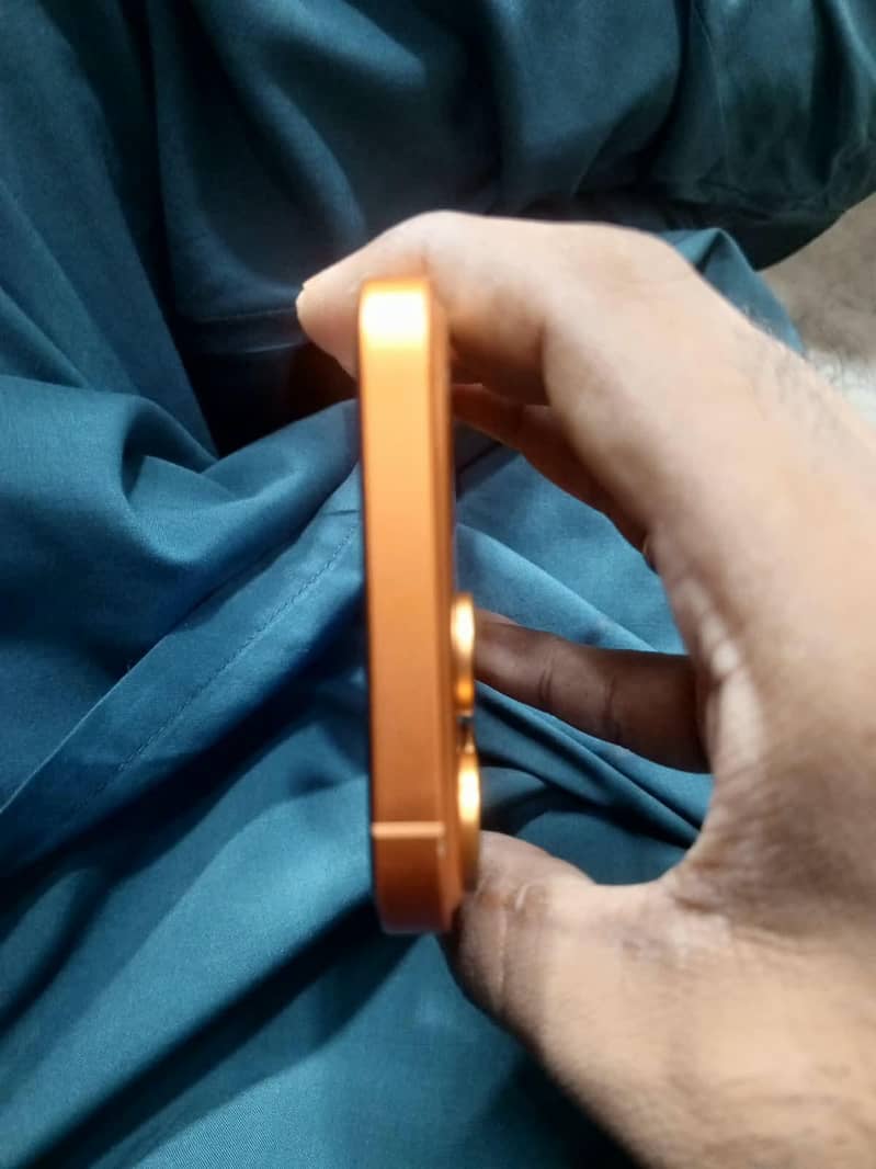 Apple iPhone XR 5
