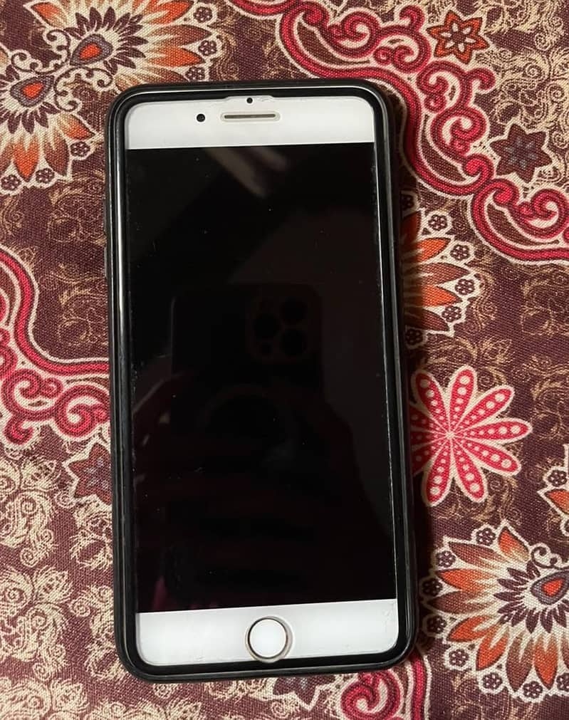 Apple iPhone 7 Plus 2