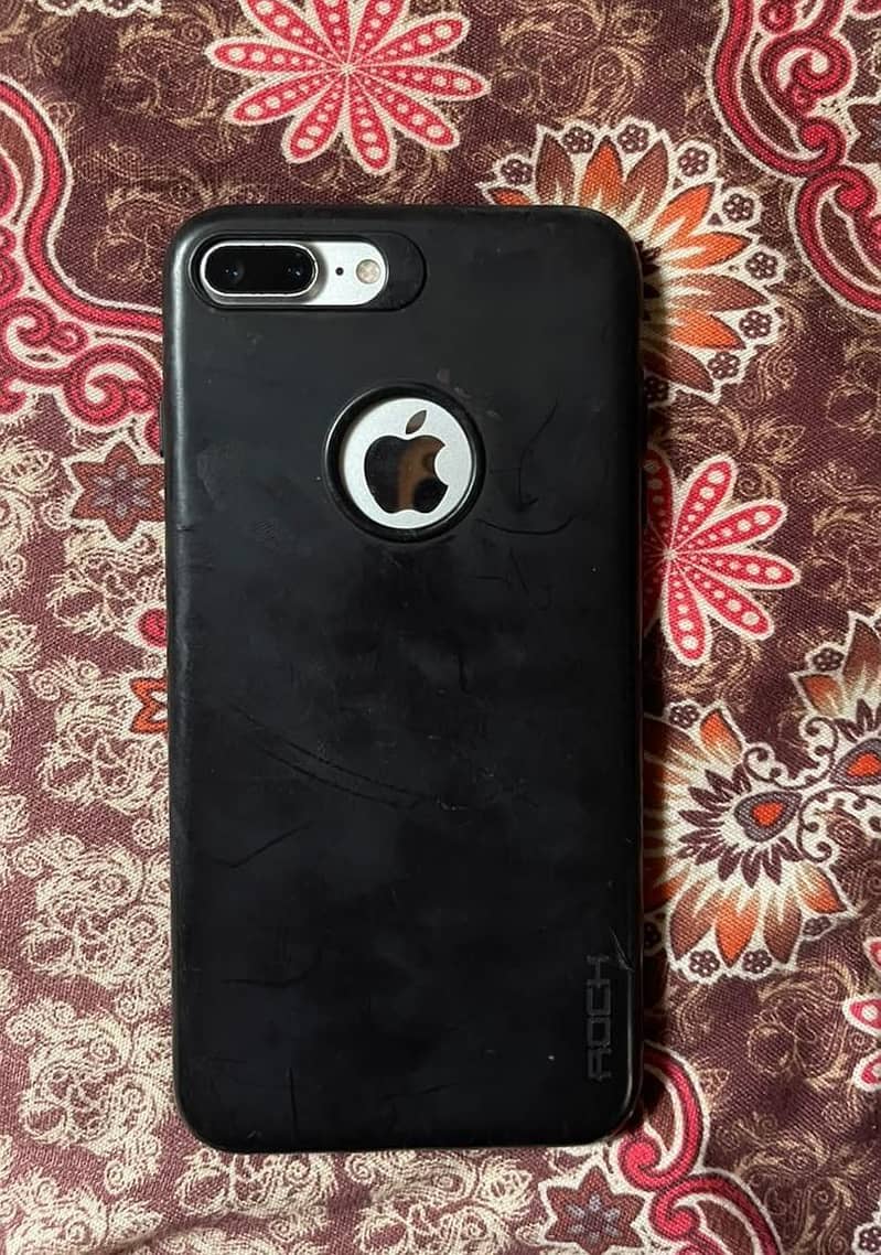 Apple iPhone 7 Plus 4