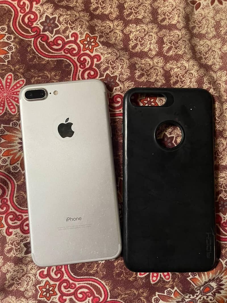 Apple iPhone 7 Plus 5
