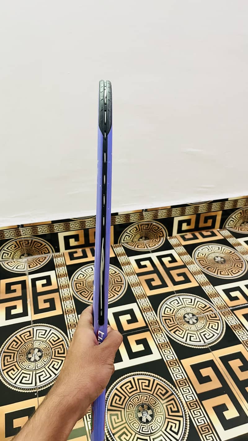Head Squash racket slightly used 2