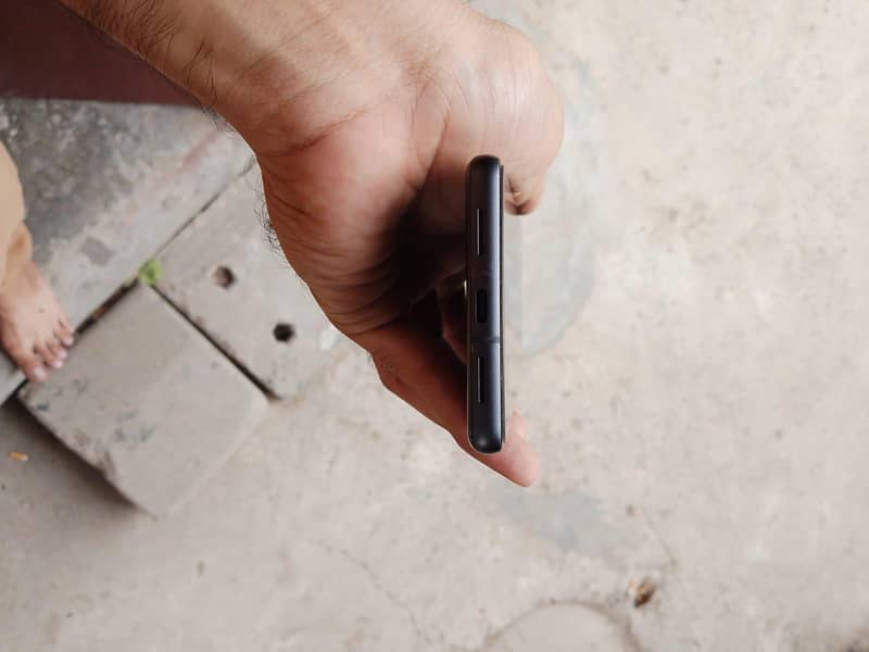 Google Pixel 7 4