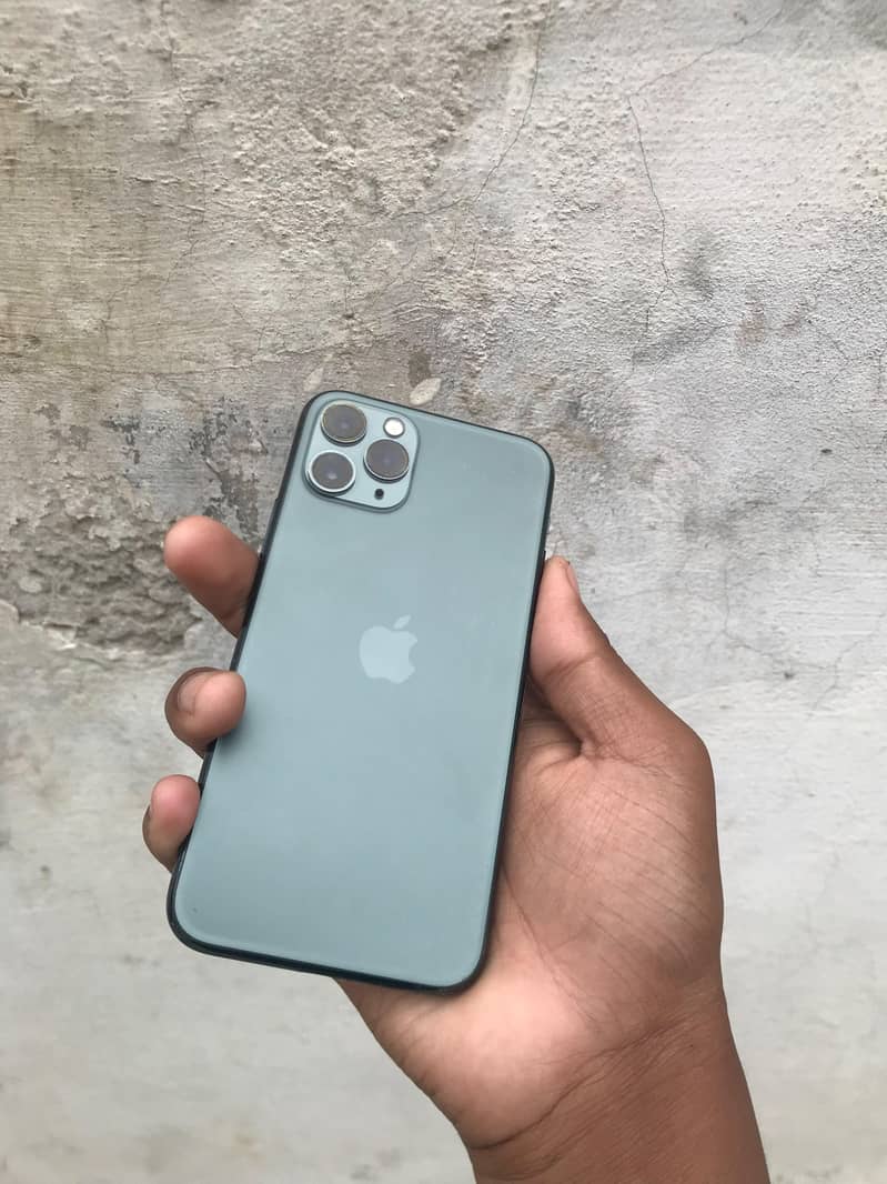 Apple iPhone 11 Pro 6