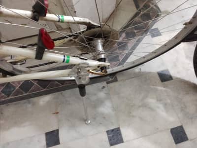 26-in cycle gold condition