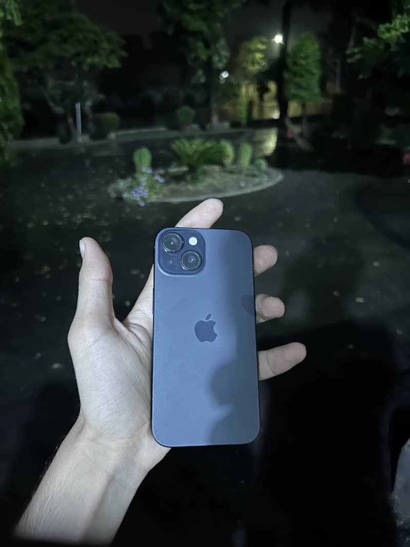 Apple iPhone 15 0
