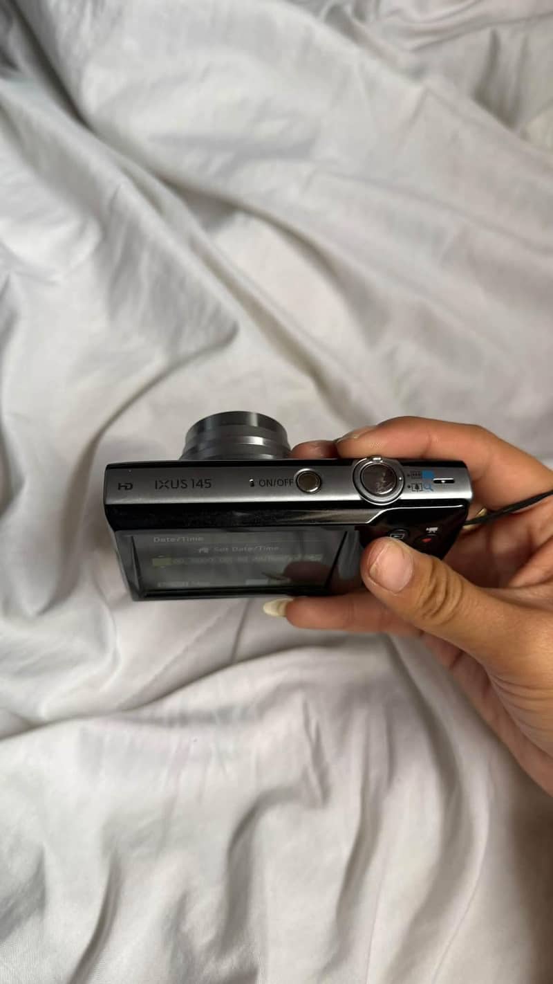 canon digital camera 2
