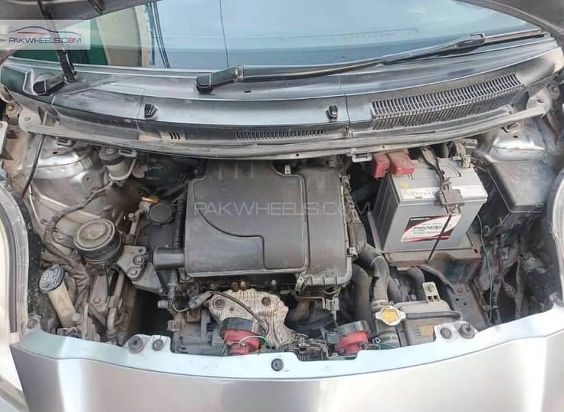 Toyota Vitz 3