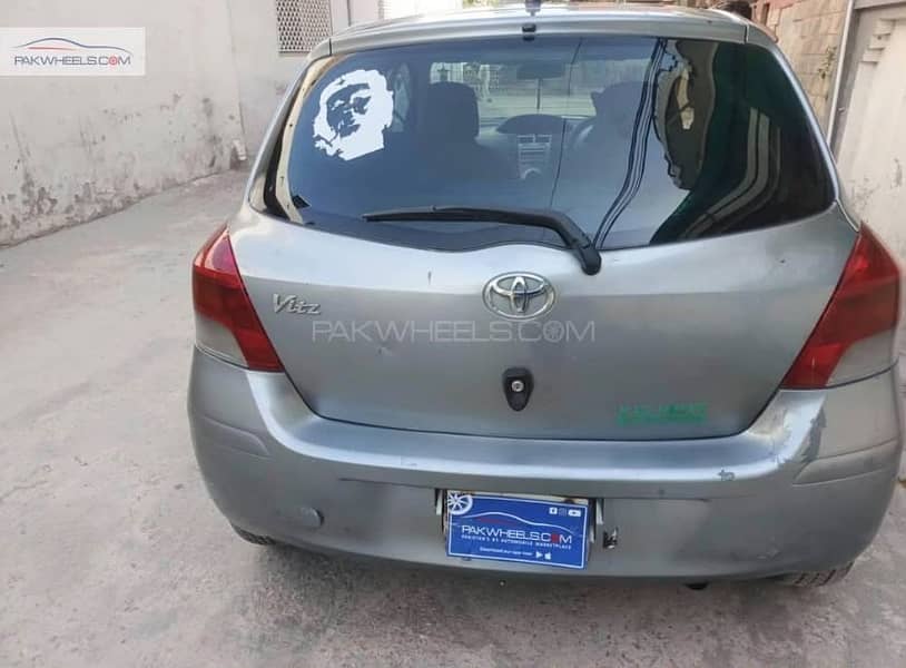 Toyota Vitz 9