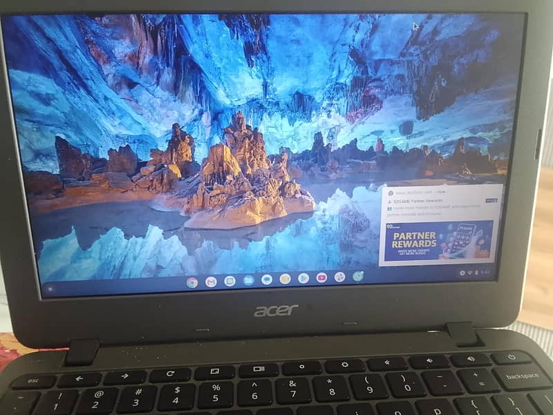 Chromebook 0