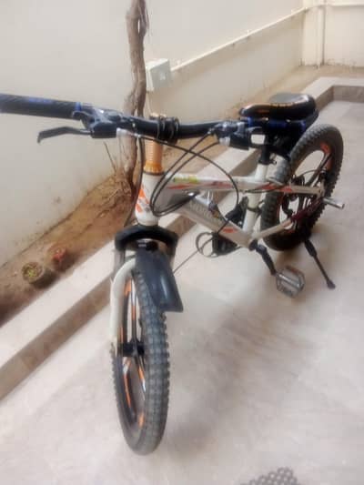 sale of cycle demand 20000/=