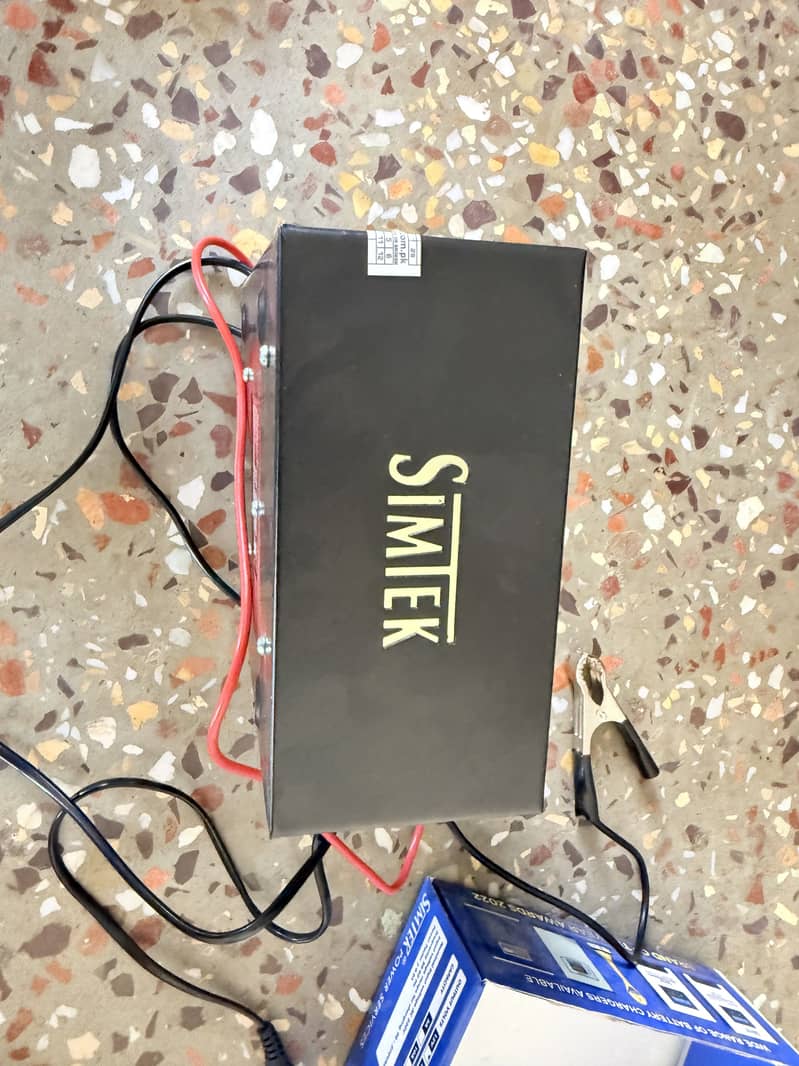 Simtek battery charger 4