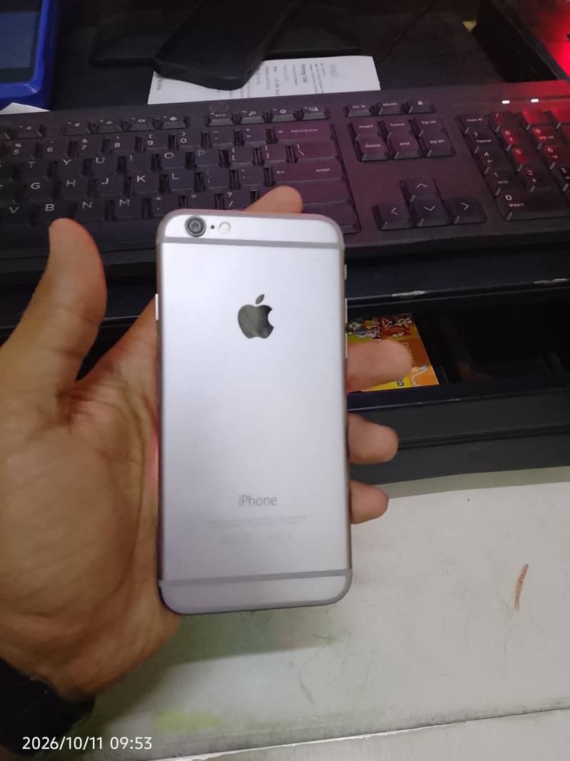 Apple iPhone 6 0