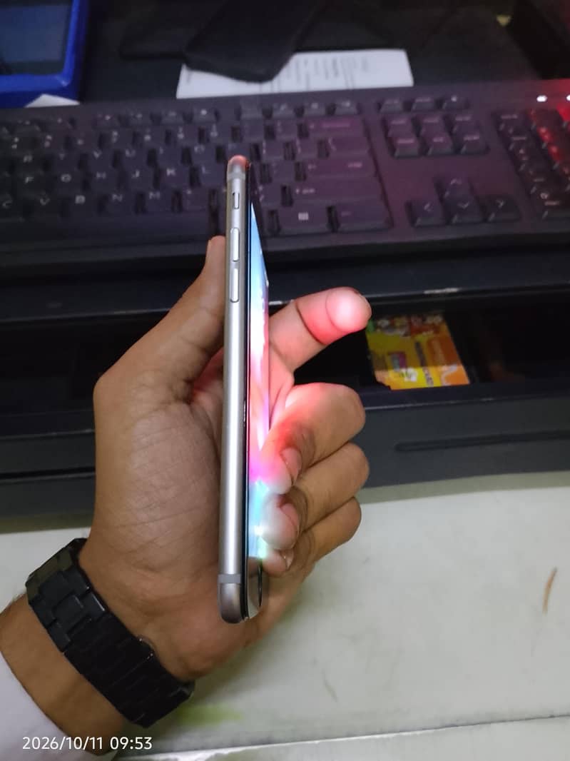Apple iPhone 6 1