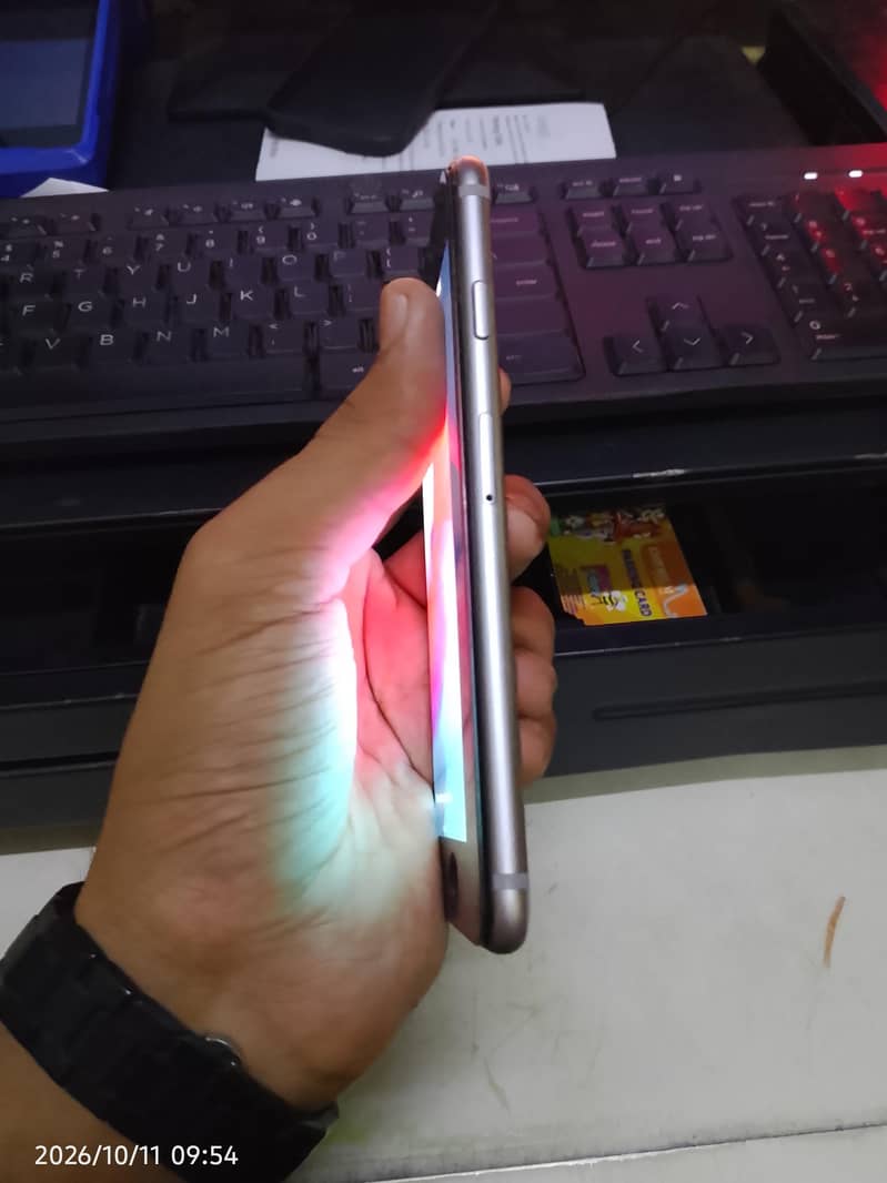 Apple iPhone 6 4