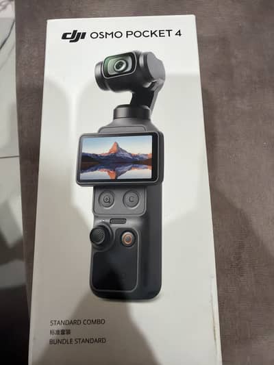DJI Osmo Pocket 4 Standard Combo