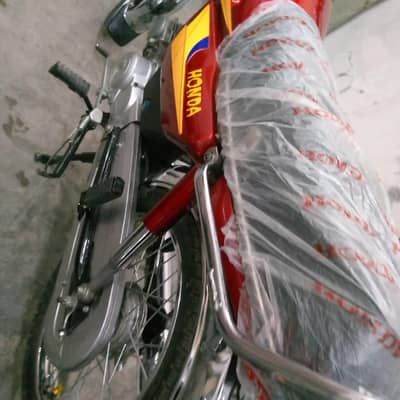 Honda 70 bike for sale WhatsApp 03,09,23,43,028,