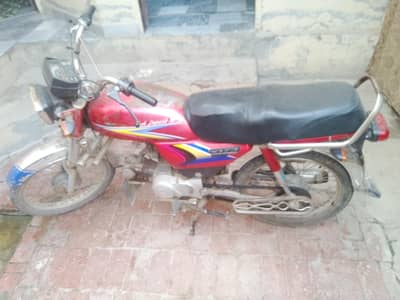 Honda CD 70 2010 model