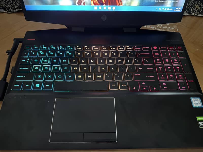 HP Omen 2019 7