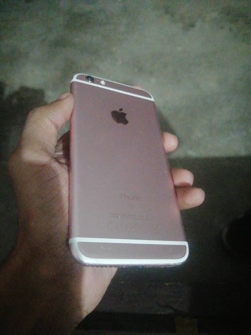 Apple iPhone 6S 1