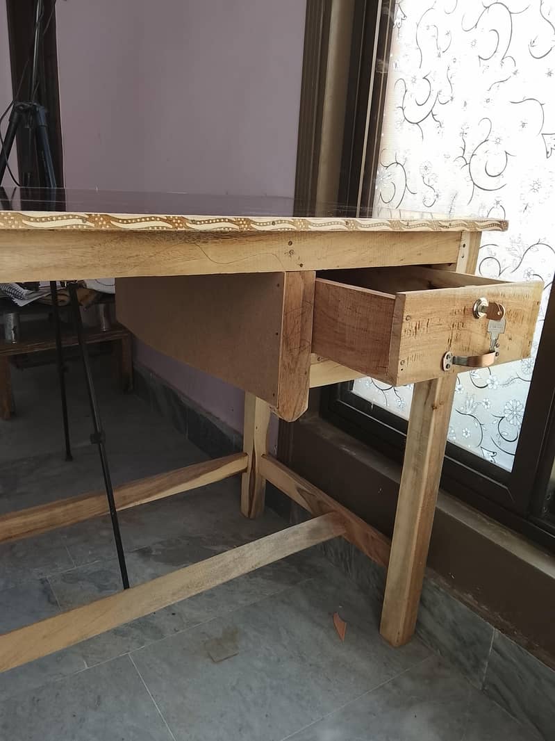 Study table for sell 3