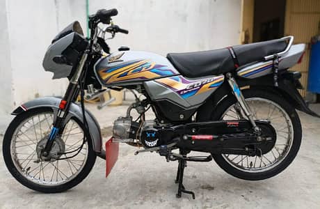Honda 70 Dream