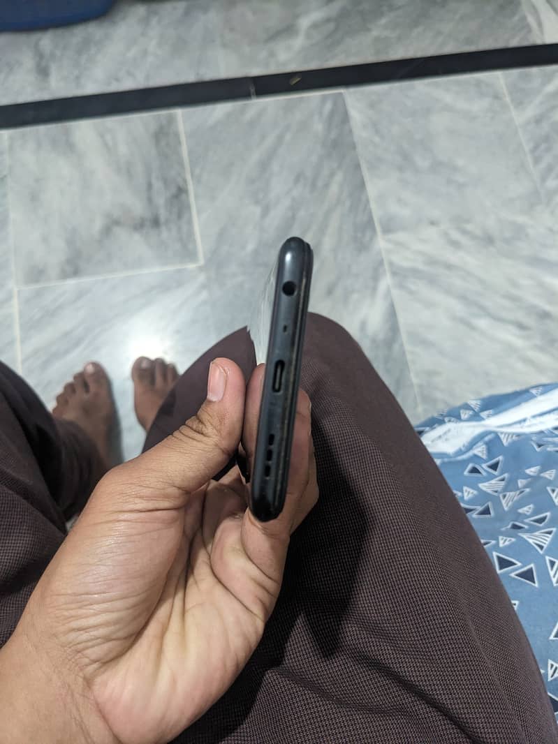 Realme 9i 3
