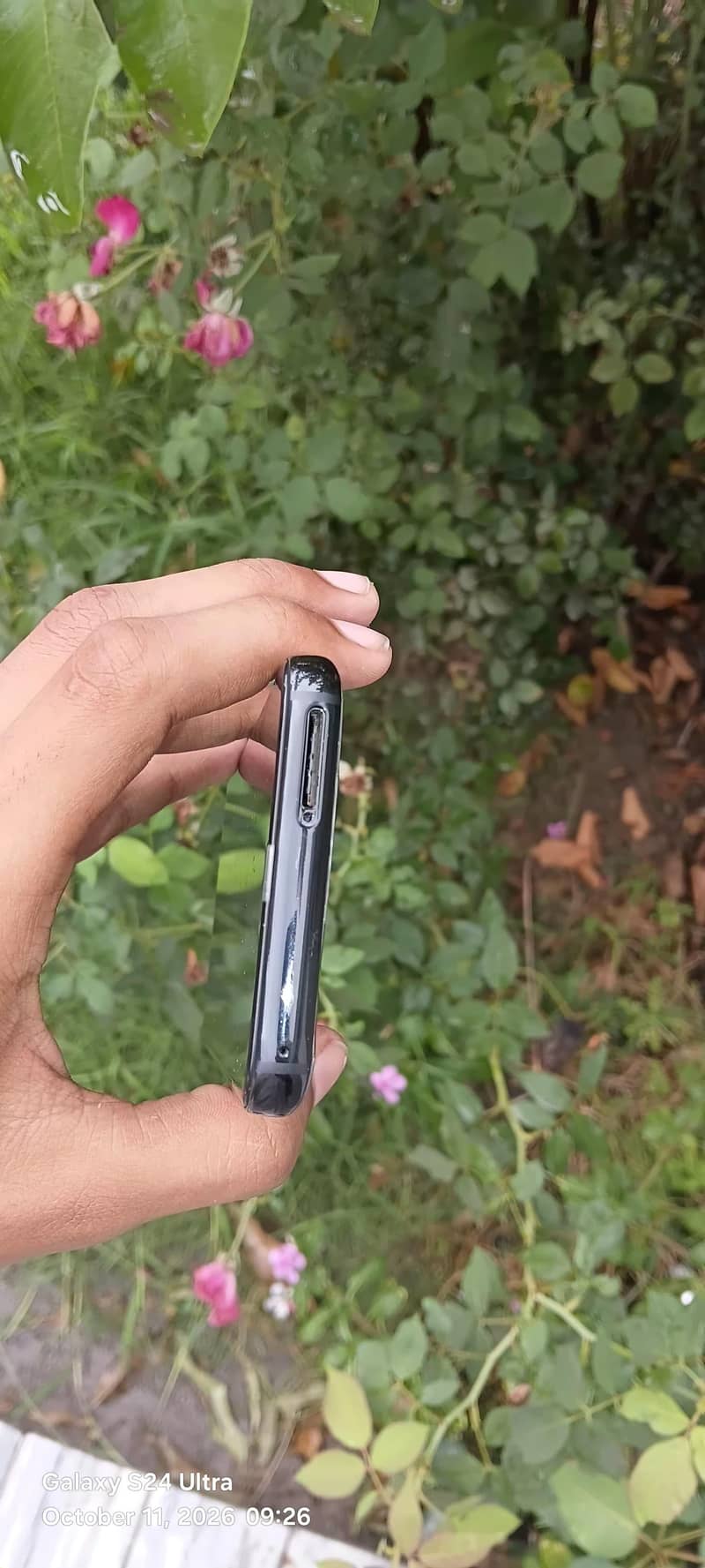 Samsung Mobile S8 Plus 6