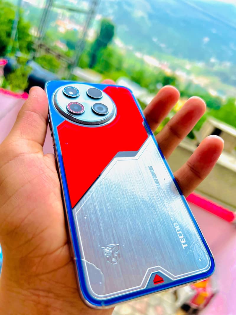 Tecno SPARK 30 Pro 2