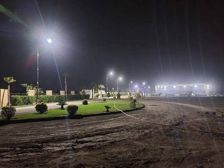 4 marla park facing plot 1