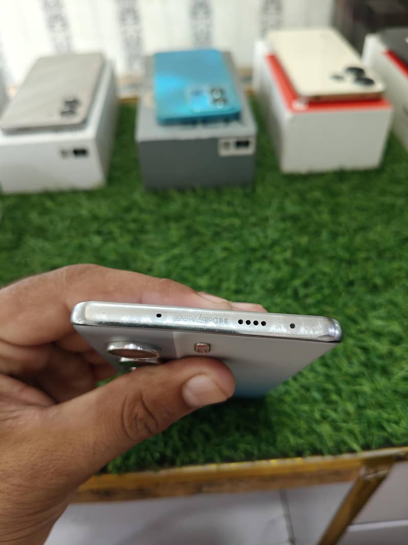 Tecno CAMON 40 Pro 5