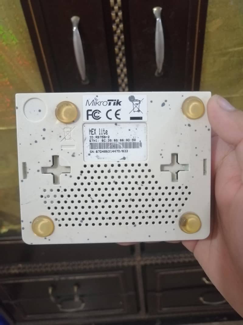 Mikrotik switch available 3