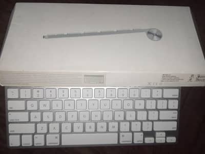 Apple wireless Keyboard for sell
