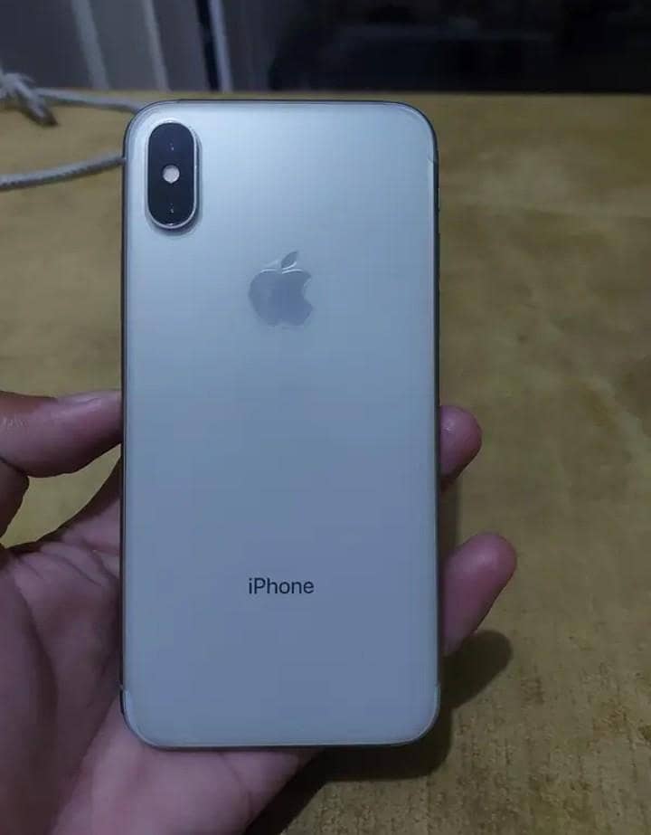 Apple iPhone X condition 10/10 4