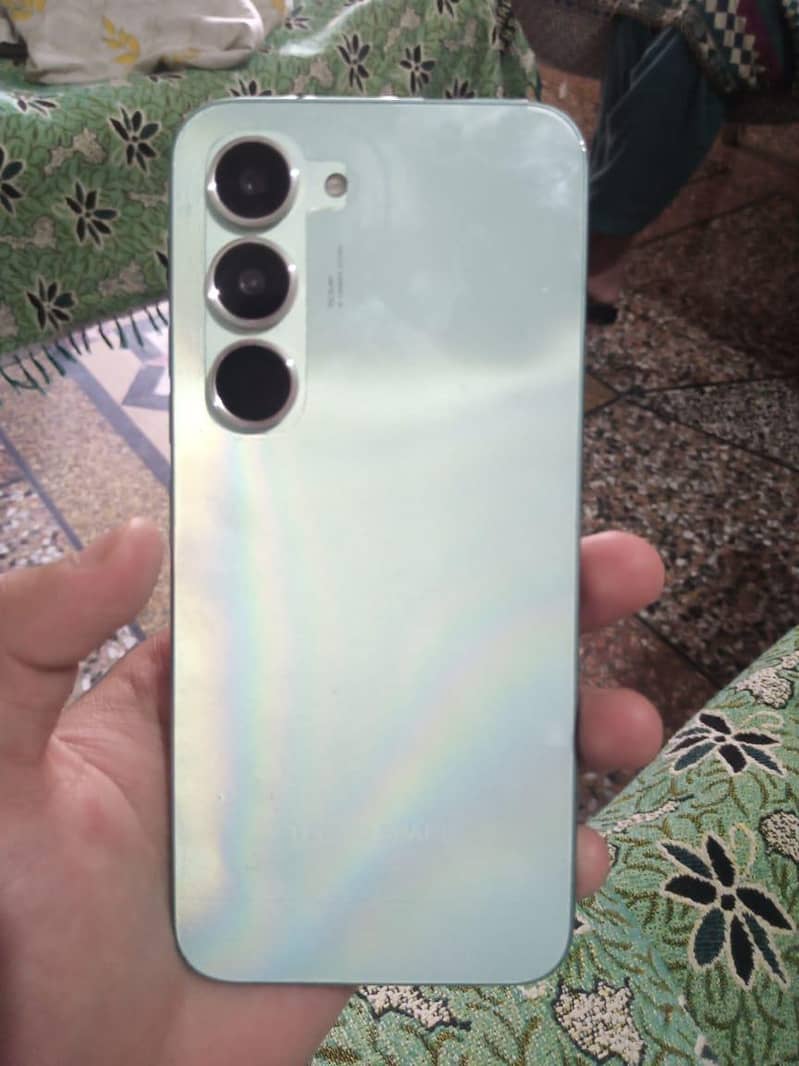 Tecno SPARK 40 Pro 8