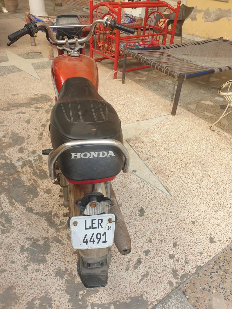Honda 6
