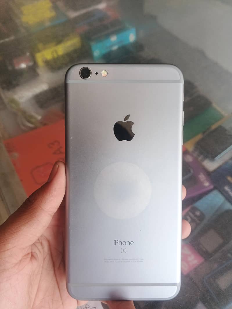 Apple iPhone 6S Plus 0