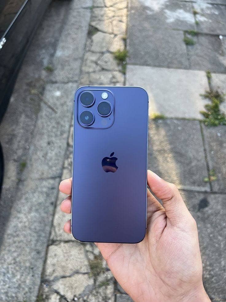 Apple iPhone 14 Pro 0