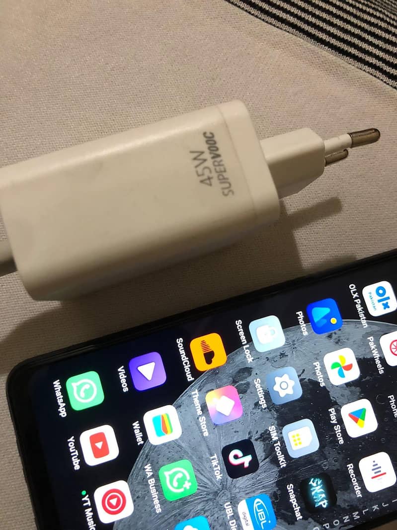 OPPO A5i 6